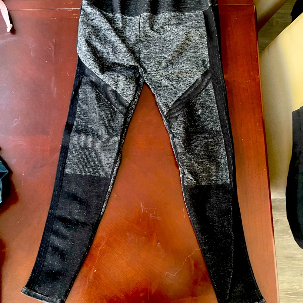 Fabletics seamless leggings
